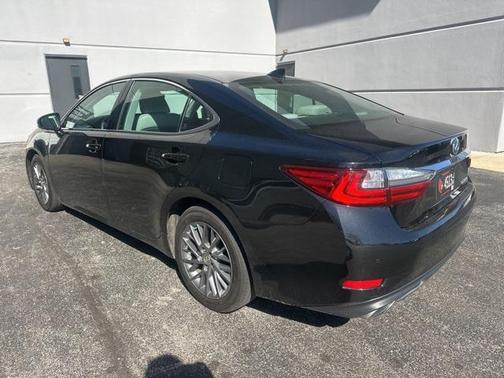 2018 Lexus ES 350 Base