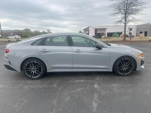 2022 Kia K5 GT