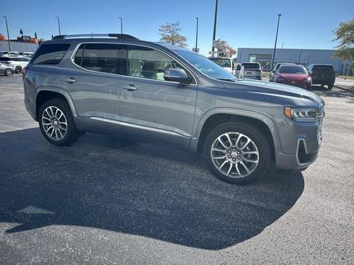 2021 GMC Acadia Denali