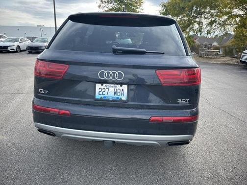 2017 Audi Q7 3.0T Prestige