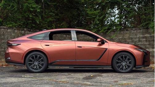 Copper Crest 2026 Lexus ES 350h Premium
