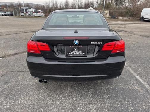 2011 BMW 328 328i