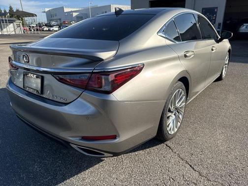 2021 Lexus ES 350 Luxury