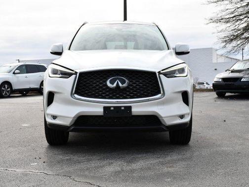 2022 INFINITI QX50 LUXE AWD