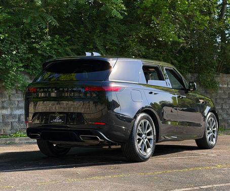 Santorini Black 2024 Land Rover Range Rover Sport SE