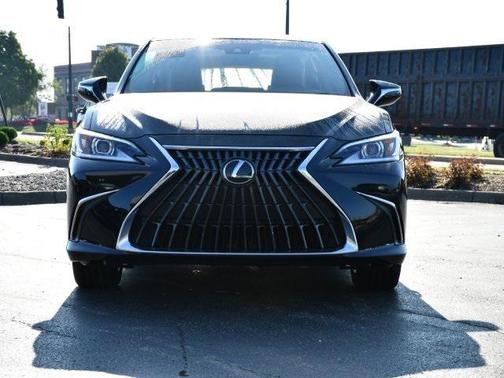2025 Lexus ES 350 Base
