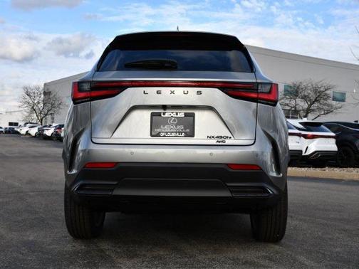 2026 Lexus NX 450h+ Luxury