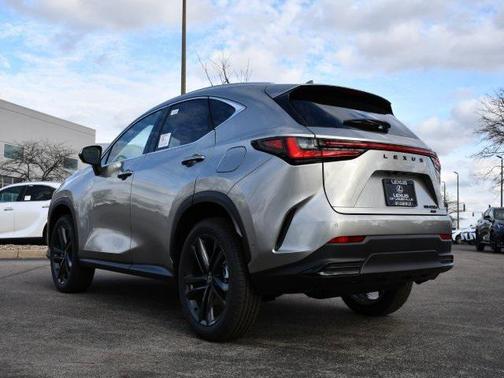 2026 Lexus NX 450h+ Luxury