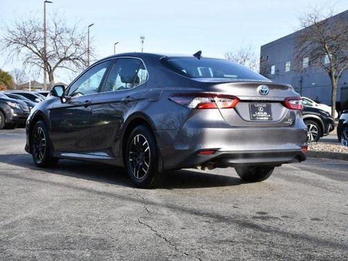 2022 Toyota Camry LE