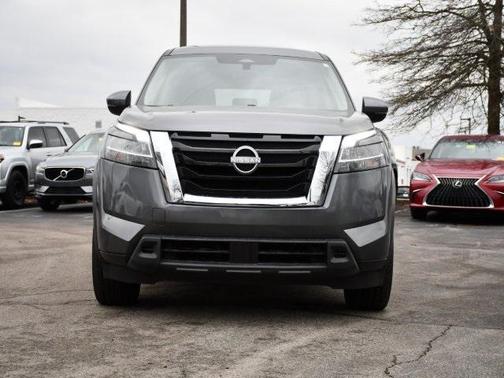 2022 Nissan Pathfinder S 2WD
