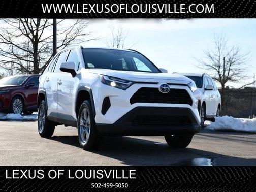 2022 Toyota RAV4 Hybrid XLE
