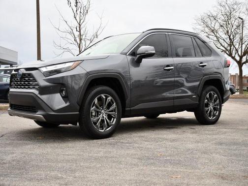2024 Toyota RAV4 Hybrid SE
