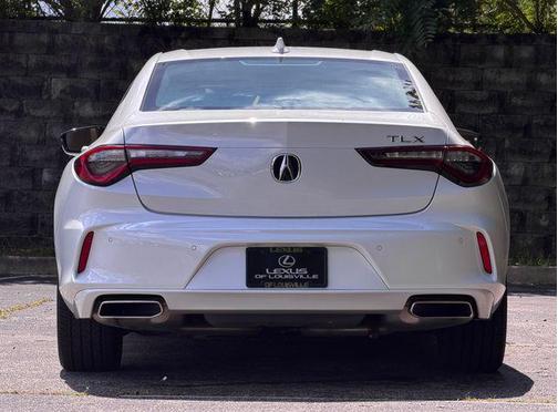 Platinum White Pearl 2025 Acura TLX Technology