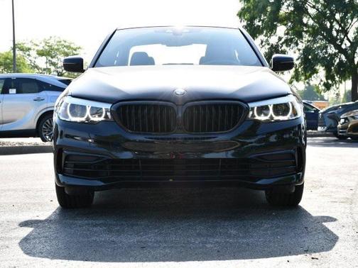 2019 BMW 540 540i