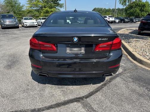 2019 BMW 540 540i