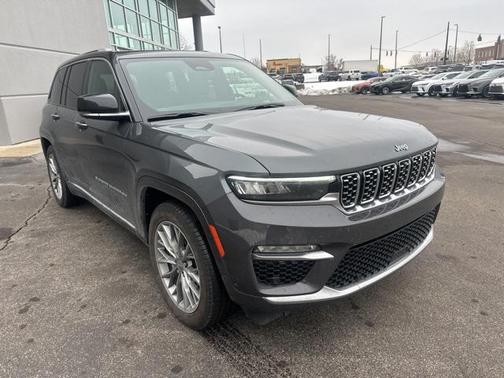 2022 Jeep Grand Cherokee 4xe Summit