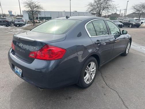 2013 INFINITI G37x Base