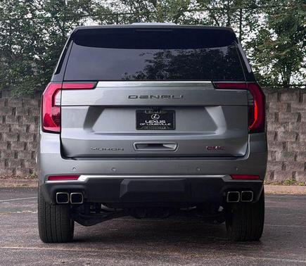 Sterling Metallic 2025 GMC Yukon XL Denali