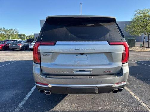 Sterling Metallic 2025 GMC Yukon XL Denali
