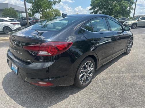 2019 Hyundai ELANTRA Limited