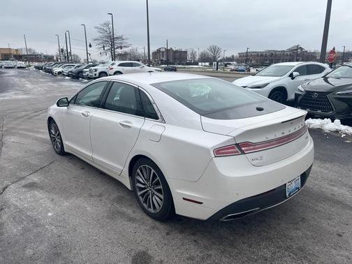 2018 Lincoln MKZ Select