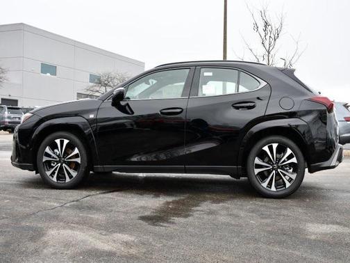 2025 Lexus UX 300h F SPORT Design