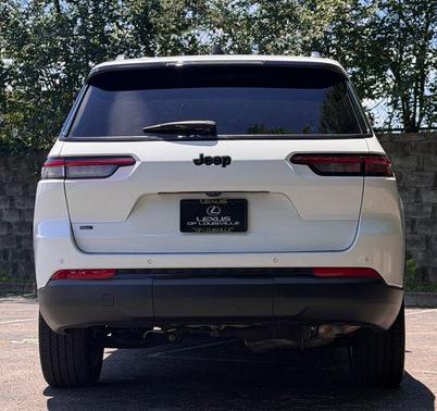 Bright White Clearcoat 2023 Jeep Grand Cherokee L Altitude