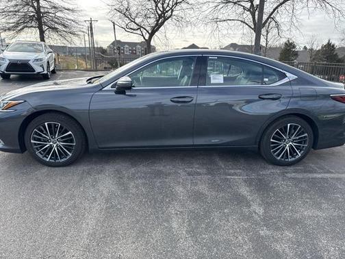 2025 Lexus ES 350 Base