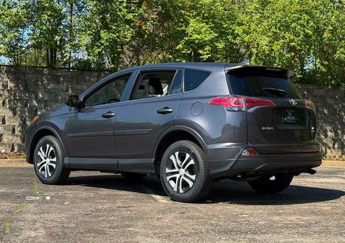 Magnetic Gray Metallic 2018 Toyota RAV4 LE