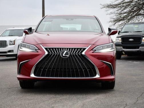 2025 Lexus ES 300h Ultra Luxury
