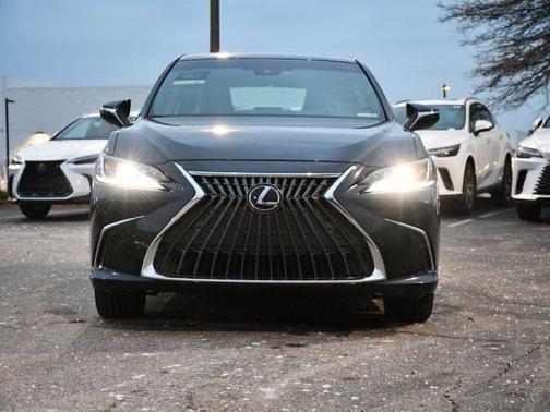 2025 Lexus ES 350 Base