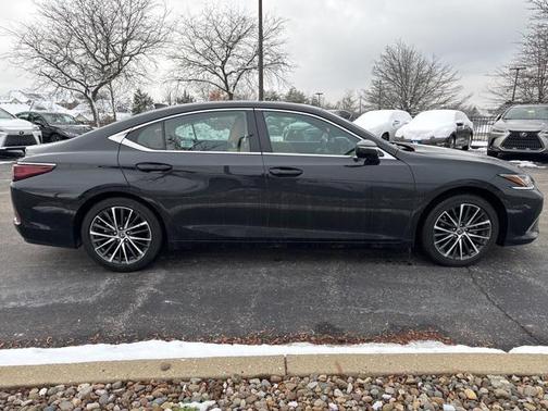 2025 Lexus ES 350 Base