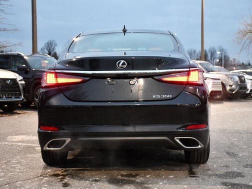 2025 Lexus ES 350 Base