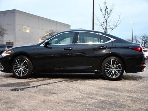 2025 Lexus ES 350 Base