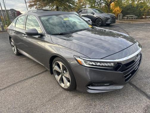 2018 Honda Accord Touring 2.0T