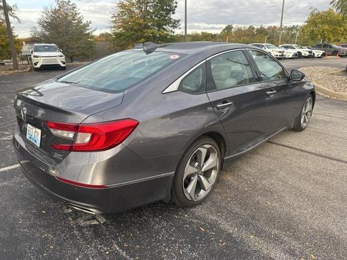 2018 Honda Accord Touring 2.0T