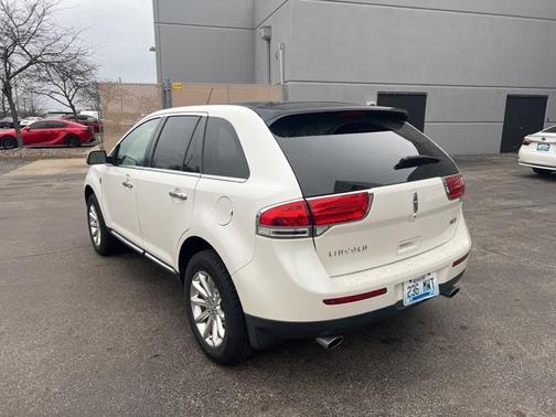 2012 Lincoln MKX Base