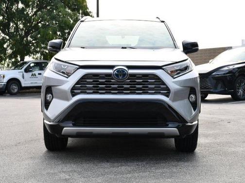 2021 Toyota RAV4 Hybrid SE