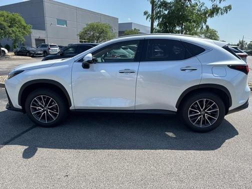 2024 Lexus NX 250 Premium