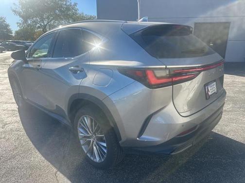 2022 Lexus NX 350h Luxury