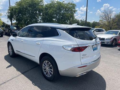 2023 Buick Enclave Essence AWD