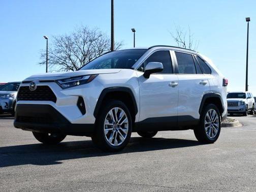 2022 Toyota RAV4 XLE Premium