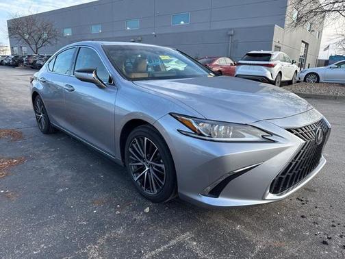 2025 Lexus ES 350 Base