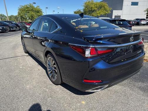 2025 Lexus ES 350 Ultra Luxury