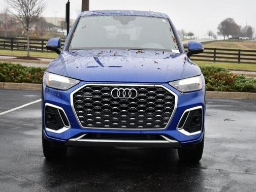 Photo 2 of 39 of 2021 Audi Q5 45 Premium