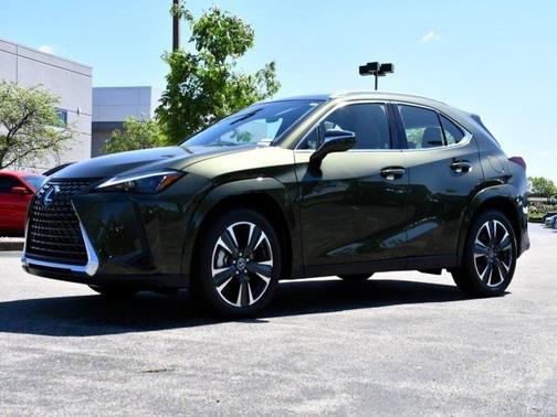 2025 Lexus UX 300h Premium