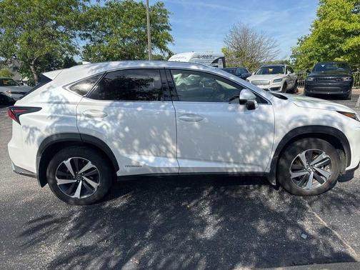 Eminent White Pearl 2021 Lexus NX 300h Base