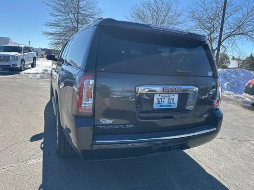 2017 GMC Yukon XL Denali