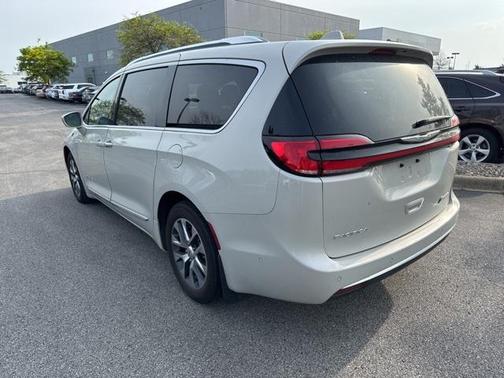 2021 Chrysler Pacifica L