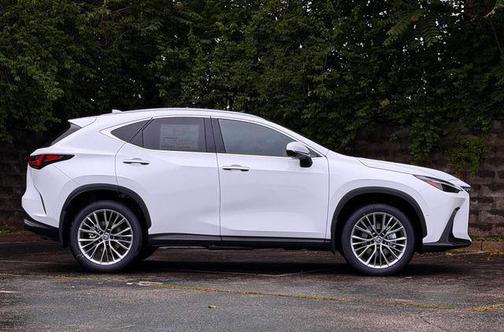 Ultra White 2026 Lexus NX 350h Luxury
